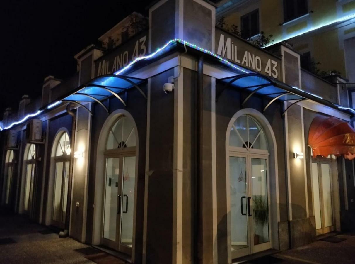 Hotel La Cupola Новара Екстер'єр фото